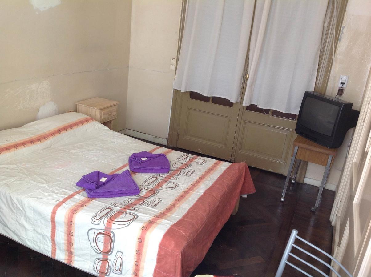 Hotel Petit Benitos Buenos Aires Extérieur photo